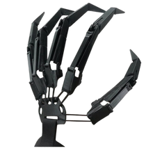 Carica l'immagine nel visualizzatore di Gallery, Guanto finto con mani di scheletro