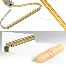 Carica l'immagine nel visualizzatore di Gallery, Rimuovi-peli di animali domestici in legno