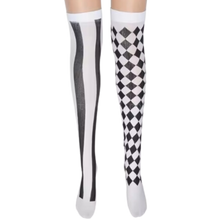Carica l'immagine nel visualizzatore di Gallery, Calze Compressori con Design Festivi per Halloween -Passato a scacchi - Ozerty