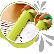 Carica l'immagine nel visualizzatore di Gallery, Tritacarte manuale portatile - Ozerty