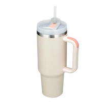 Carica l'immagine nel visualizzatore di Gallery, Tazza per auto di grande capacità con manico -Crema - Ozerty