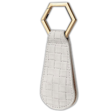 Carica l&#39;immagine nel visualizzatore di Gallery, Clip magnetica per cappello per borsa
