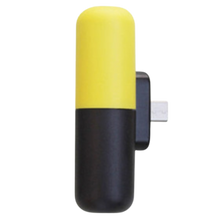 Carica l&#39;immagine nel visualizzatore di Gallery, Mini power-bank portatile a forma di capsula
