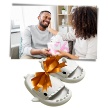 Carica l&#39;immagine nel visualizzatore di Gallery, Pantofole da spiaggia con squalo - Ozerty
