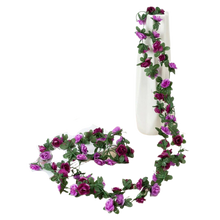 Carica l&#39;immagine nel visualizzatore di Gallery, Ghirlanda di rose artificiali

