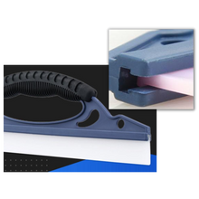 Carica l&#39;immagine nel visualizzatore di Gallery, Tergicristallo per auto multifunzionale
