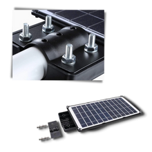 Carica l&#39;immagine nel visualizzatore di Gallery, LED per esterni a energia solare con rilevamento del movimento
