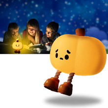 Carica l&#39;immagine nel visualizzatore di Gallery, Deliziosa Lampada Notturna a Forma di Zucca Triste - Ozerty

