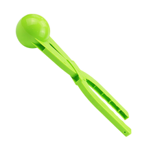 Carica l&#39;immagine nel visualizzatore di Gallery, Stampo per riso Sushi con design divertenti -Palla/Verde - Ozerty
