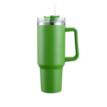 Carica l&#39;immagine nel visualizzatore di Gallery, Tazza per auto di grande capacità con manico -Verde erba - Ozerty
